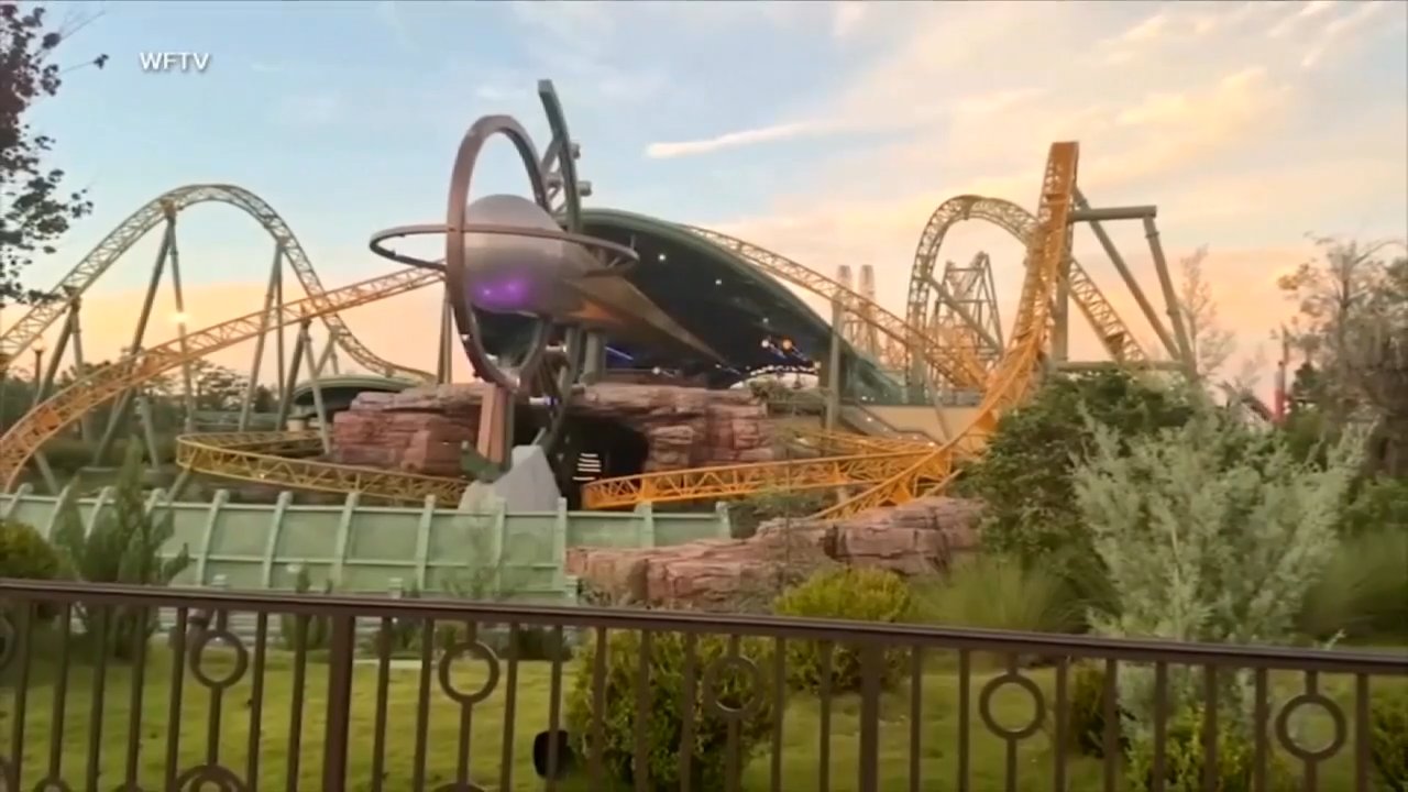 BLOODY ROLLER COASTER TRAGEDY Man Dies from Horrific Injuries on Stardust Racers Ride second image