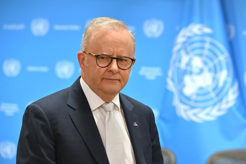Albanese Sparks Fury With Global Citizen Award In New York City - Second Image