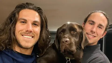 Australian Brothers Brutally Murdered On Mexican Surfing Trip - Second Image