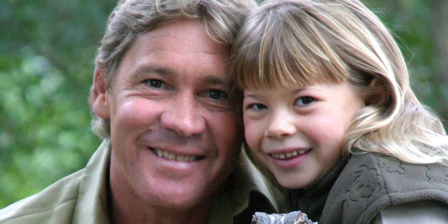 Bindi Irwin Honours Tragic Dad Steve 20 Years On - Second Image